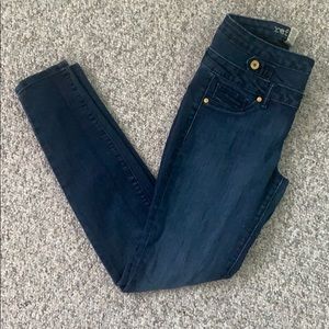 Blue high waisted jeans